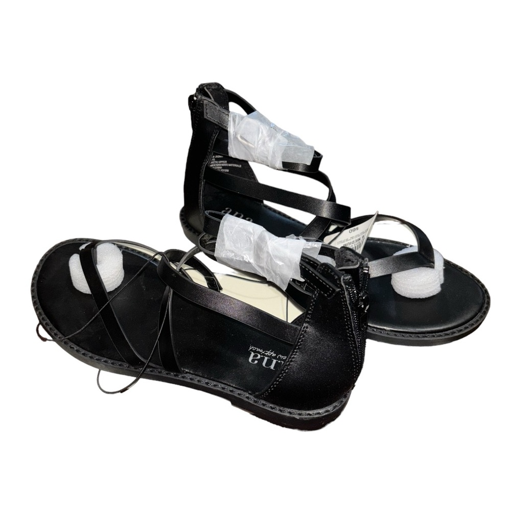 Black Sandals